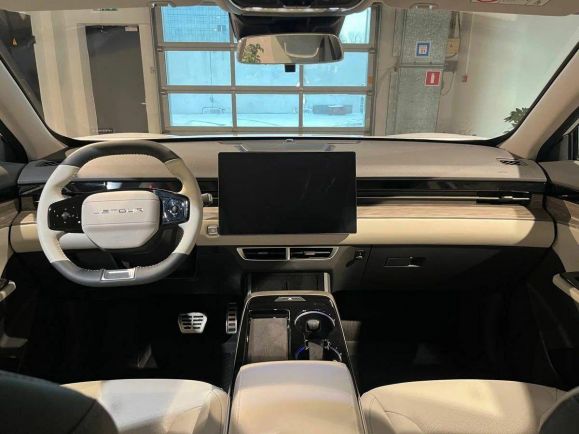 JETOUR Dashing Luxury, 1.6 л, Робот, 2024 фото 2