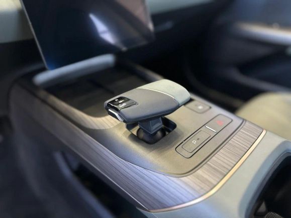 Changan Lamore 1.5T - 7 DCT (Tech), 1.5 л, Робот, 2024 фото 12