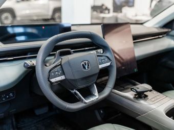Changan Lamore 1.5T - 7 DCT (Tech), 1.5 л, Робот, 2024 фото 11