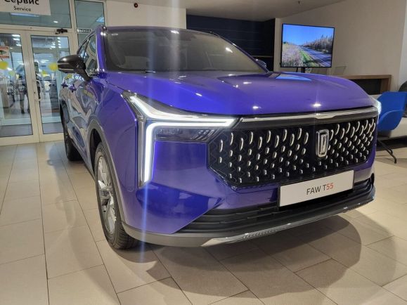 FAW Bestune T55 Transcend, 1.5 л, Робот, 2024 фото 4