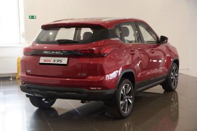 BAIC X35 Luxury, 1.5 л, Вариатор, 2024 фото 4