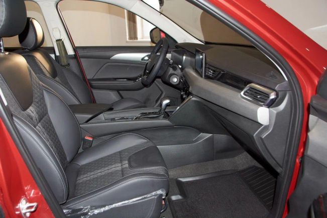 BAIC X35 Luxury, 1.5 л, Вариатор, 2024 фото 8