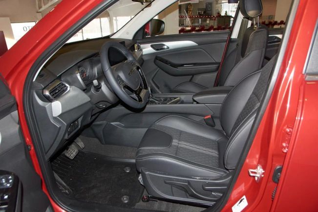 BAIC X35 Luxury, 1.5 л, Вариатор, 2024 фото 10