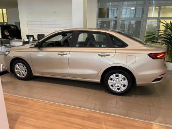 Geely Emgrand Comfort, 1.5 л, АТ, 2024 фото 4