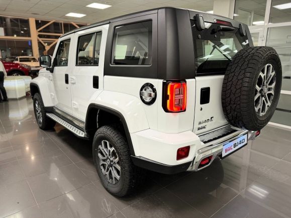 BAIC BJ40 Flagship, 2.0 л, АТ, 2024 фото 6