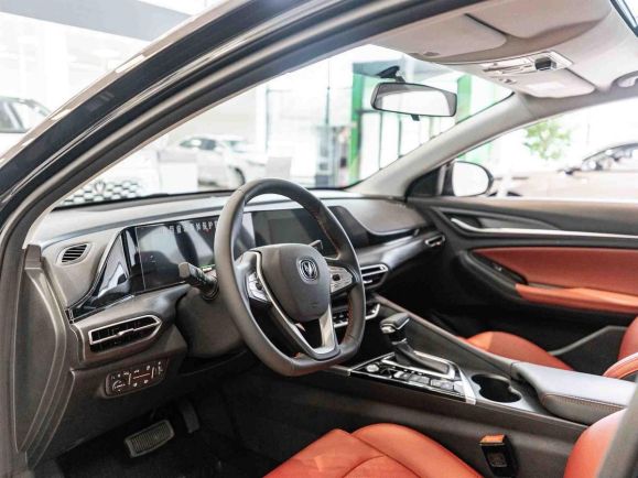 Changan Eado Plus LX, 1.4 л, Робот, 2024 фото 9