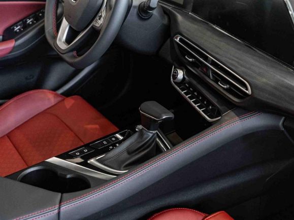 Changan Eado Plus LX, 1.4 л, Робот, 2024 фото 12