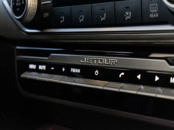 JETOUR X70 Luxury, 1.5 л, Робот, 2024 фото 15