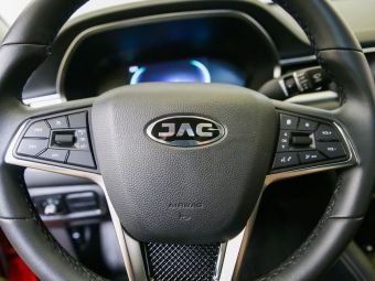 JAC J7 Luxury, 1.5 л, Вариатор, 2024 фото 11