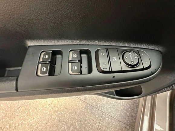 Solaris KRS Comfort, 1.6 л, АТ, 2024 фото 1