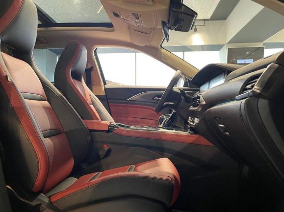 FAW Bestune T77 Prestige Plus (DCT), 1.5 л, Робот, 2025 фото 9