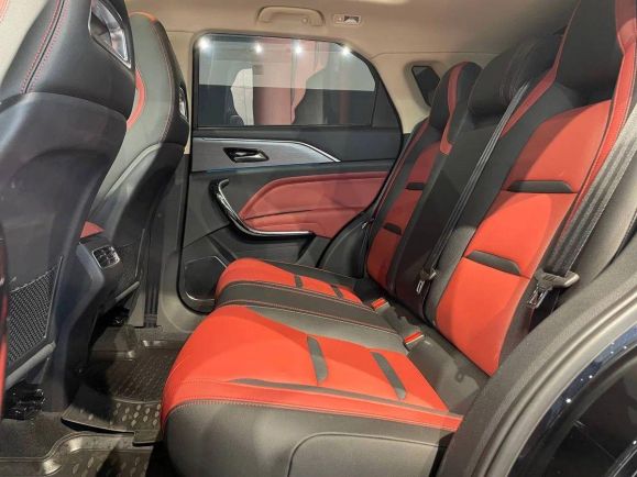 FAW Bestune T77 Prestige Plus (DCT), 1.5 л, Робот, 2025 фото 11