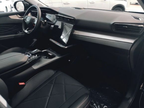 Kaiyi X7 Kunlun Luxury, 2.0 л, Робот, 2024 фото 6