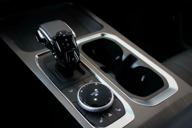 Jaecoo J7 Lifestyle, 1.6 л, Робот, 2024 фото 15