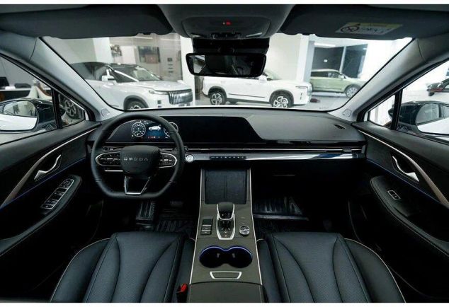 Omoda C5 Supreme, 1.6 л, Робот, 2024 фото 7