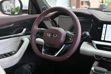 Geely Monjaro Exclusive, 2.0 л, АТ, 2024 фото 7