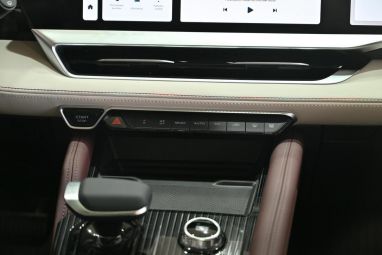 Geely Monjaro Exclusive, 2.0 л, АТ, 2024 фото 14