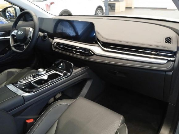 JAC JS6 Comfort, 1.5 л, Робот, 2024 фото 2