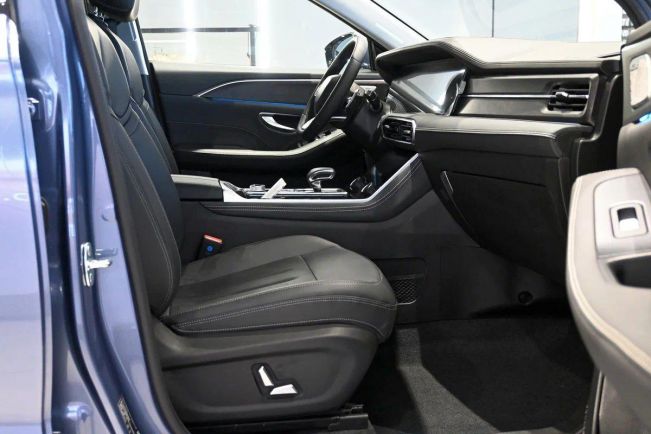 JETOUR X90 Plus Luxury, 2.0 л, Робот, 2024 фото 10