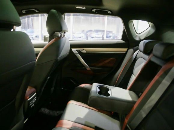 Belgee X50 Prestige, 1.5 л, Робот, 2024 фото 11