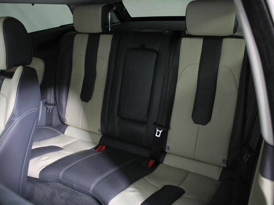 Land Rover Range Rover Evoque, 2.0 л, АТ, 2014 фото 1