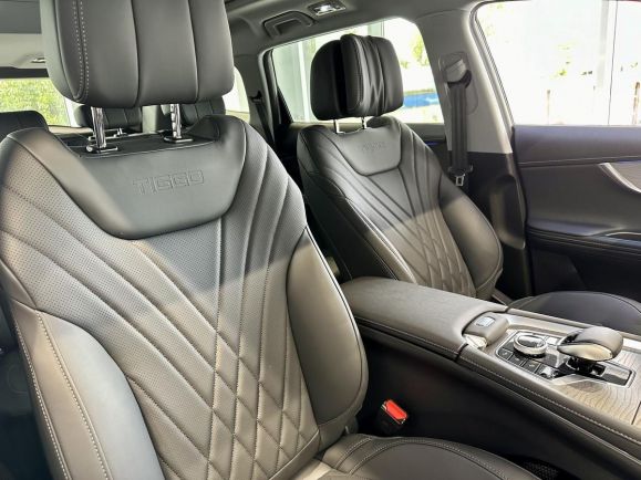 Chery Tiggo 8 Pro Max Ultimate 4WD, 2.0 л, Робот, 2024 фото 12