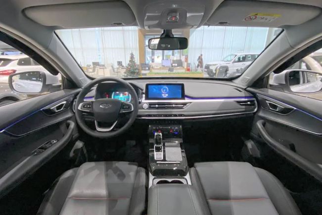 Xcite X-Cross 7 Enjoy, 1.5 л, Вариатор, 2024 фото 2