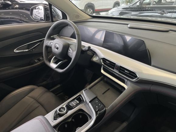 Changan UNI-T Tech, 1.5 л, Робот, 2024 фото 2