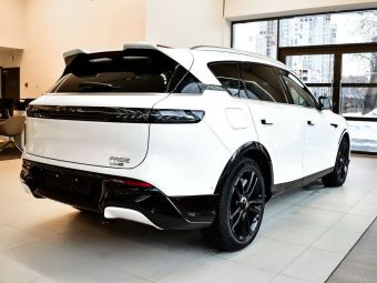 Voyah Free EVR Sport Edition, 1.5 л, АТ, 2024 фото 5