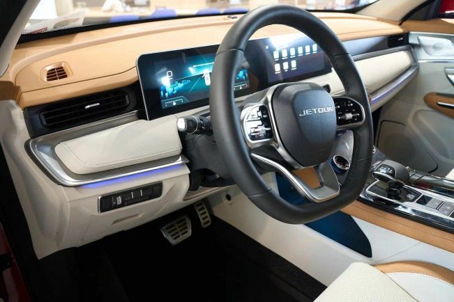JETOUR X70 Plus Luxury, 1.6 л, Робот, 2024 фото 7