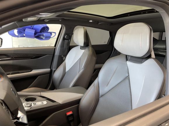 Changan UNI-V DLX, 1.5 л, Робот, 2024 фото 1