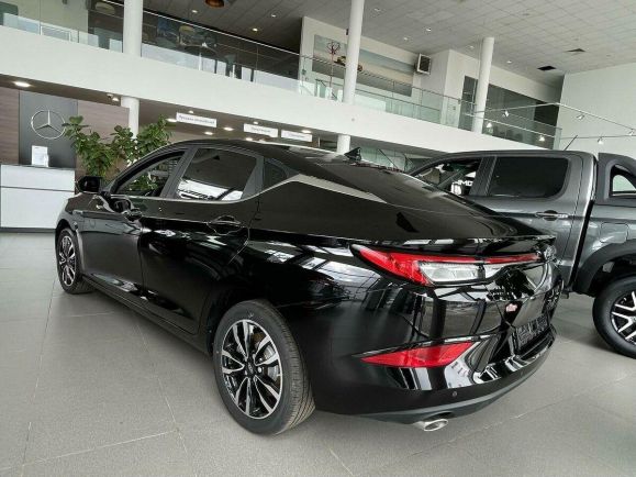 JAC J7 Luxury, 1.5 л, Вариатор, 2024 фото 5