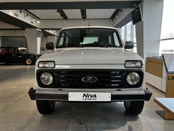 LADA Niva Legend Luxe'24, 1.7 л, МТ, 2025 фото 3
