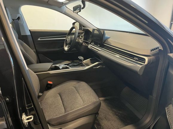 Geely Emgrand Comfort, 1.5 л, АТ, 2024 фото 2