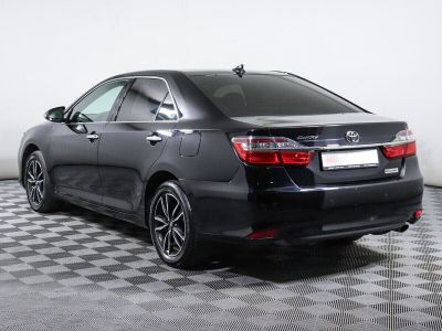 Toyota Camry, 2.5 л, АКПП, 2018 фото 4