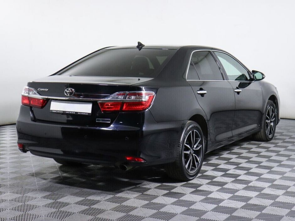 Toyota Camry, 2.5 л, АТ, 2018 фото 6