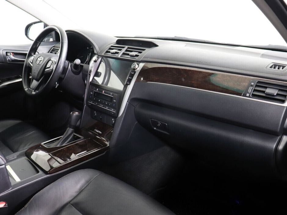 Toyota Camry, 2.5 л, АТ, 2018 фото 14