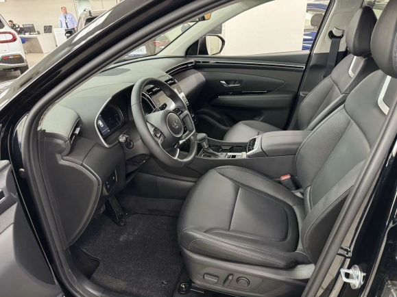 Hyundai Tucson Travel, 2.0 л, АТ, 2024 фото 2