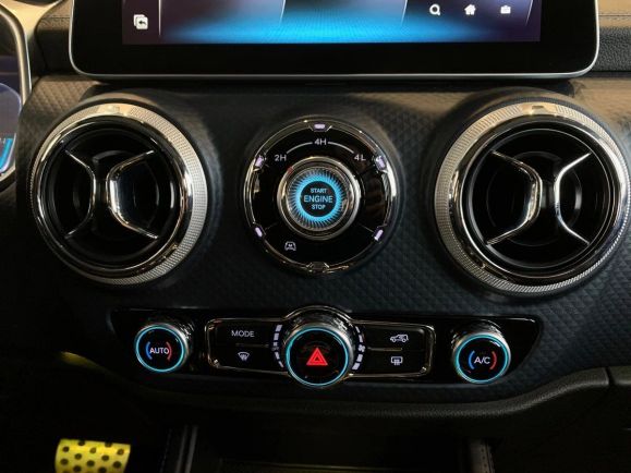 BAIC BJ40 Flagship, 2.0 л, АТ, 2024 фото 13