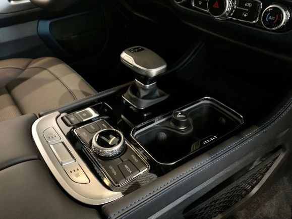 BAIC BJ40 Flagship, 2.0 л, АТ, 2024 фото 15