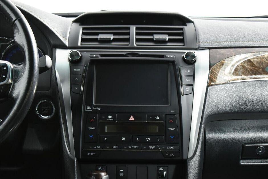 Toyota Camry, 2.5 л, АТ, 2017 фото 13