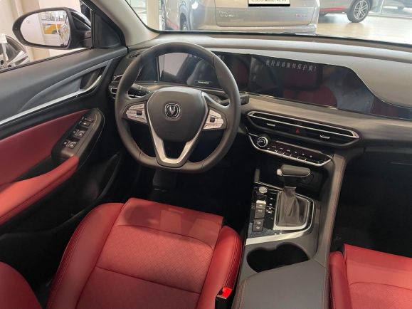 Changan Eado Plus DLX, 1.4 л, Робот, 2024 фото 7