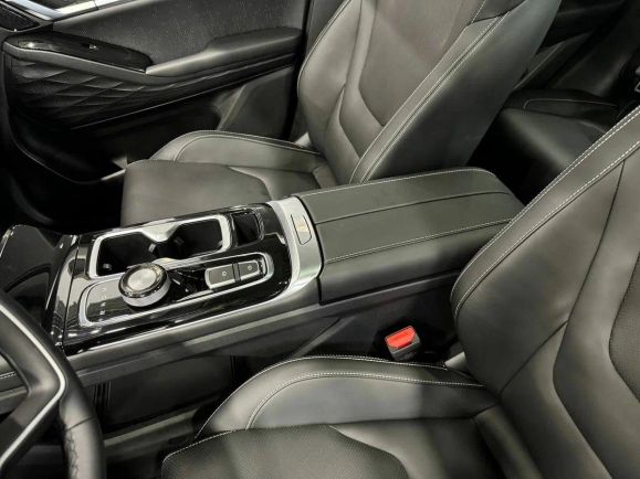 JAC JS6 Luxury, 1.5 л, Робот, 2024 фото 9