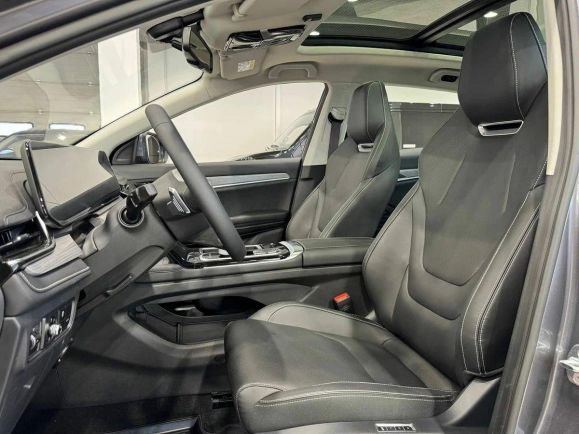 JAC JS6 Luxury, 1.5 л, Робот, 2024 фото 2