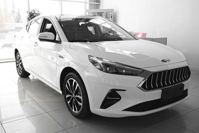 JAC J7 Luxury, 1.5 л, Вариатор, 2024 фото 4