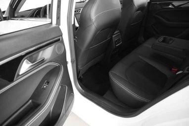JAC J7 Luxury, 1.5 л, Вариатор, 2024 фото 7