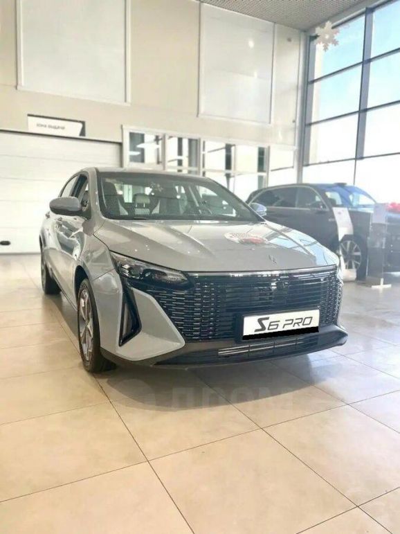 Livan S6 Pro Premium, 1.5 л, Робот, 2024 фото 4