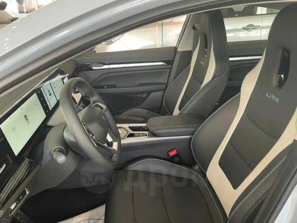 Livan S6 Pro Premium, 1.5 л, Робот, 2024 фото 6