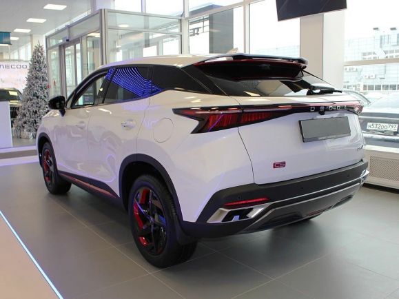 Omoda C5 Supreme, 1.6 л, Робот, 2024 фото 4