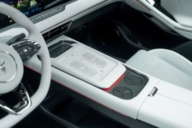 Voyah Free EVR Sport Edition, 1.5 л, АТ, 2024 фото 9